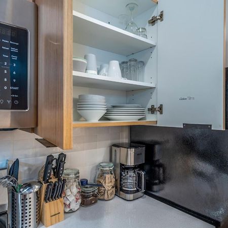 Prime Otr, 3 Lux Queen Beds, Two 55In Tvs, Steps To Tql, Findlay Market, Light Rail, Fast Wifi Cincinnati Eksteriør billede