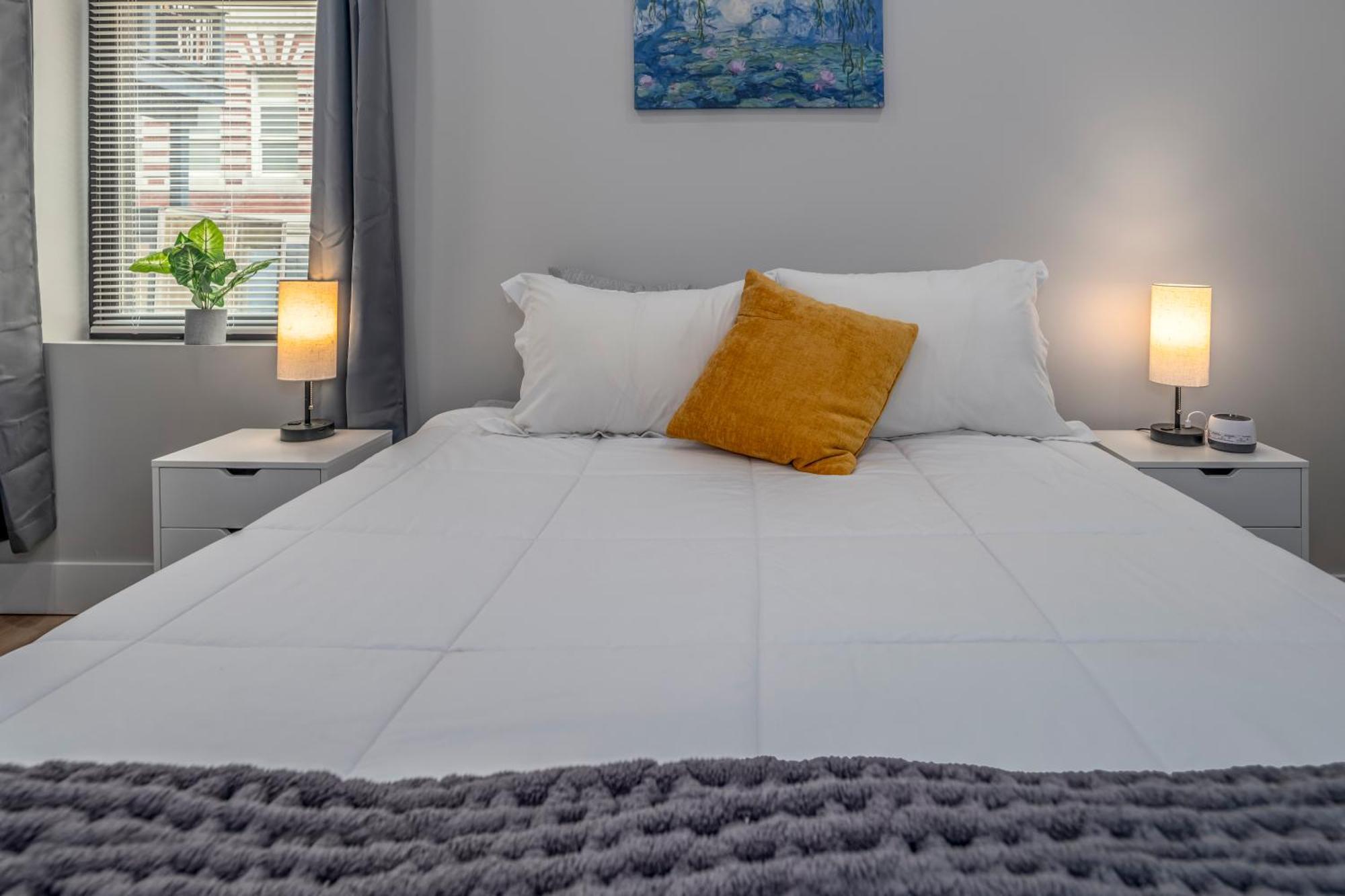 Prime Otr, 3 Lux Queen Beds, Two 55In Tvs, Steps To Tql, Findlay Market, Light Rail, Fast Wifi Cincinnati Eksteriør billede