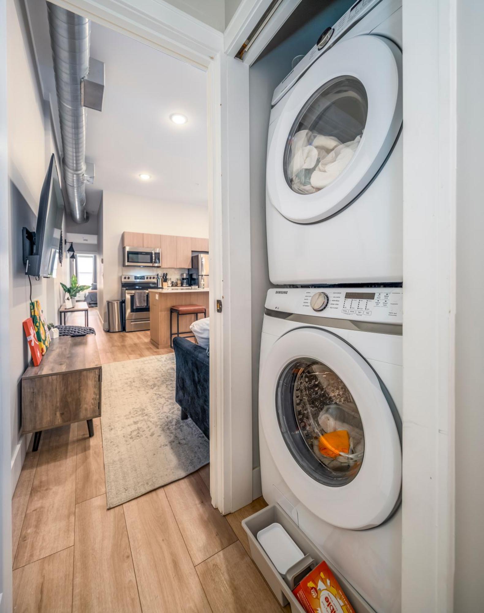 Prime Otr, 3 Lux Queen Beds, Two 55In Tvs, Steps To Tql, Findlay Market, Light Rail, Fast Wifi Cincinnati Eksteriør billede
