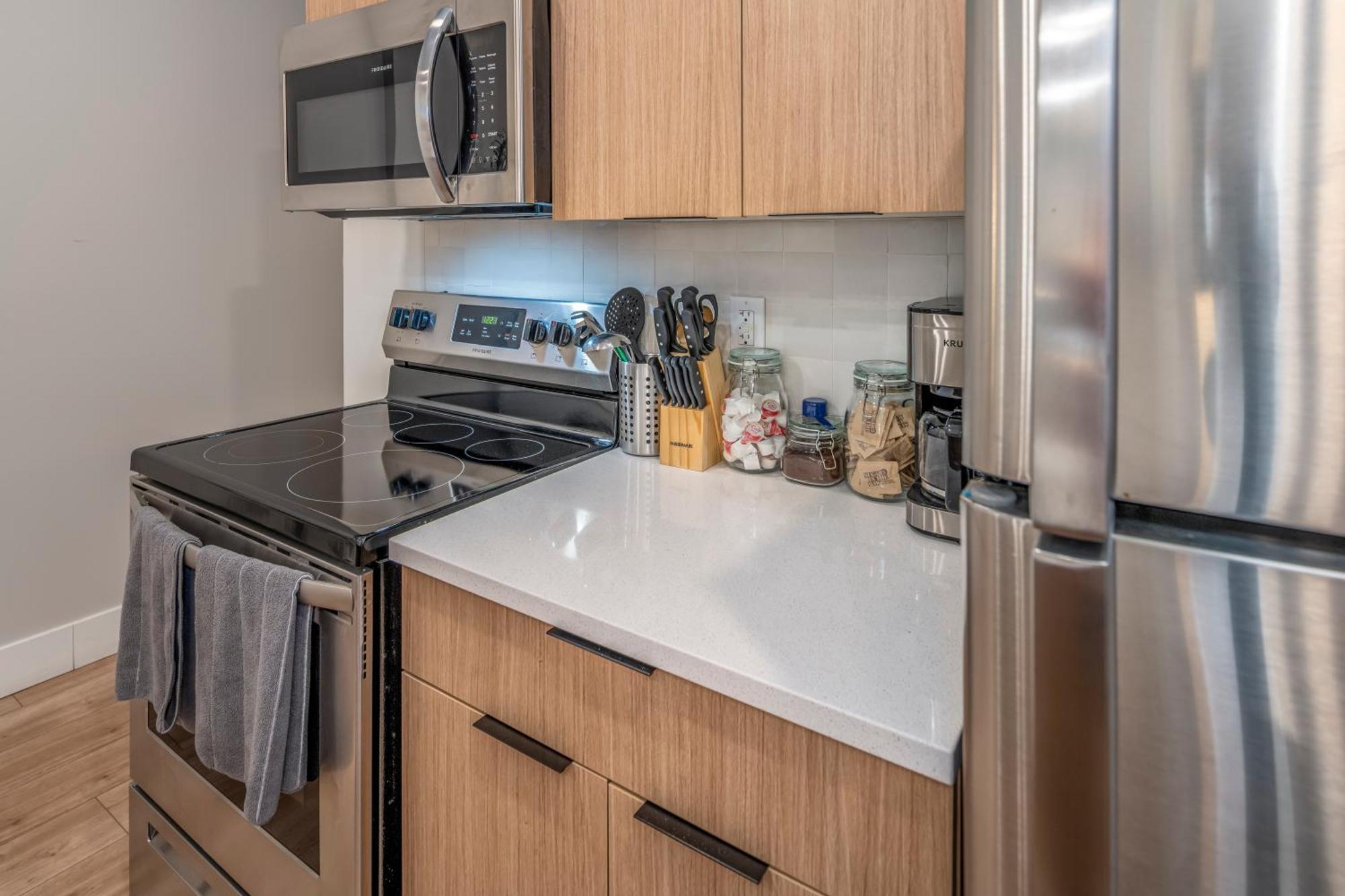 Prime Otr, 3 Lux Queen Beds, Two 55In Tvs, Steps To Tql, Findlay Market, Light Rail, Fast Wifi Cincinnati Eksteriør billede